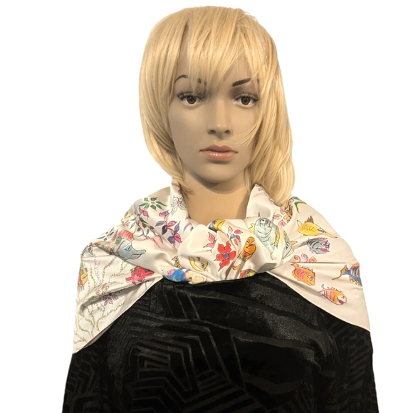 Hand painted signed silk scarf tropical fish one of a kind! - Picture 14 of 16